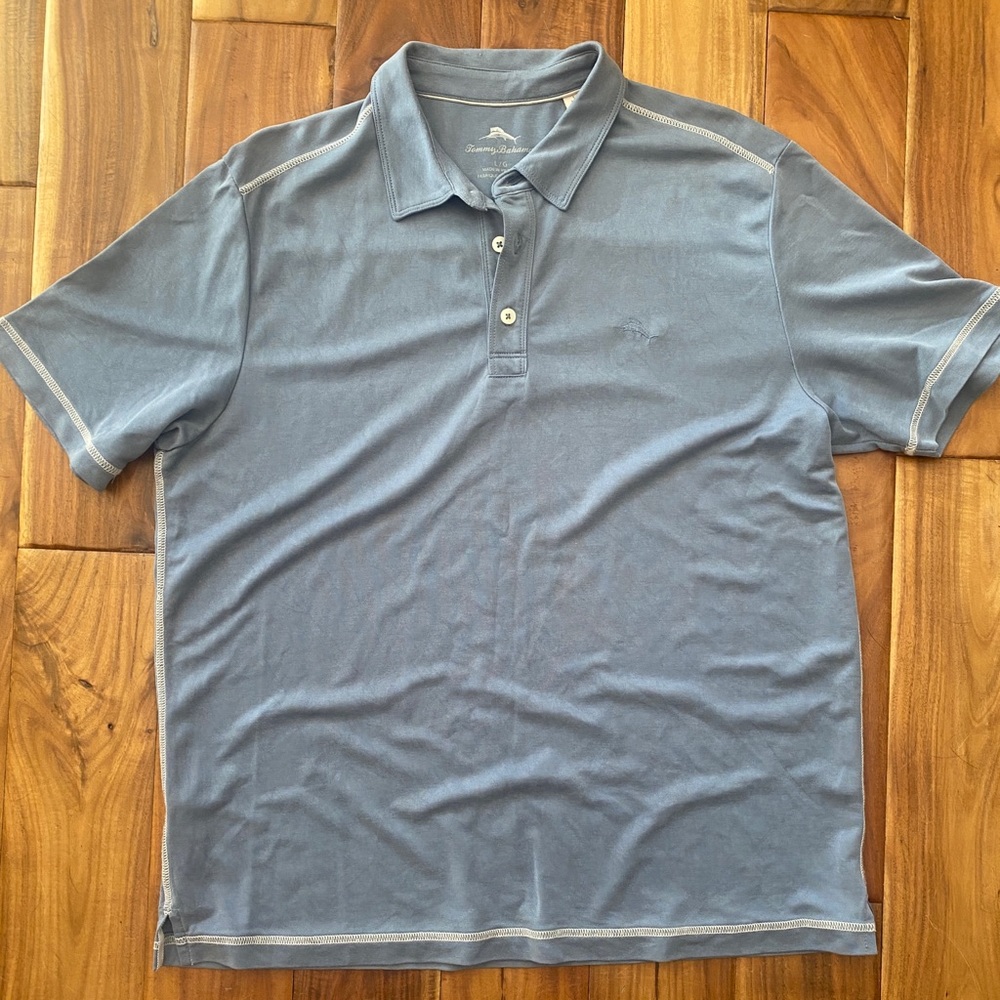 Tommy Bahama men’s light blue large polo